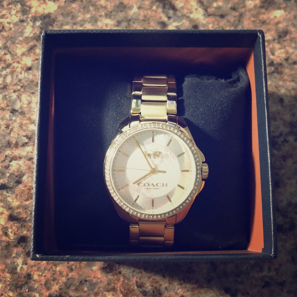 Coach Watch Tristen Signature Glitz Gold tone